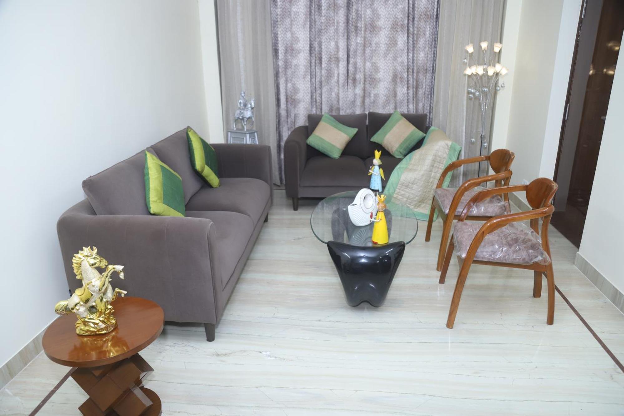 Divine India Service Apartment 3Bhk,B57 Sarita Vihar,Apollo New Delhi Extérieur photo