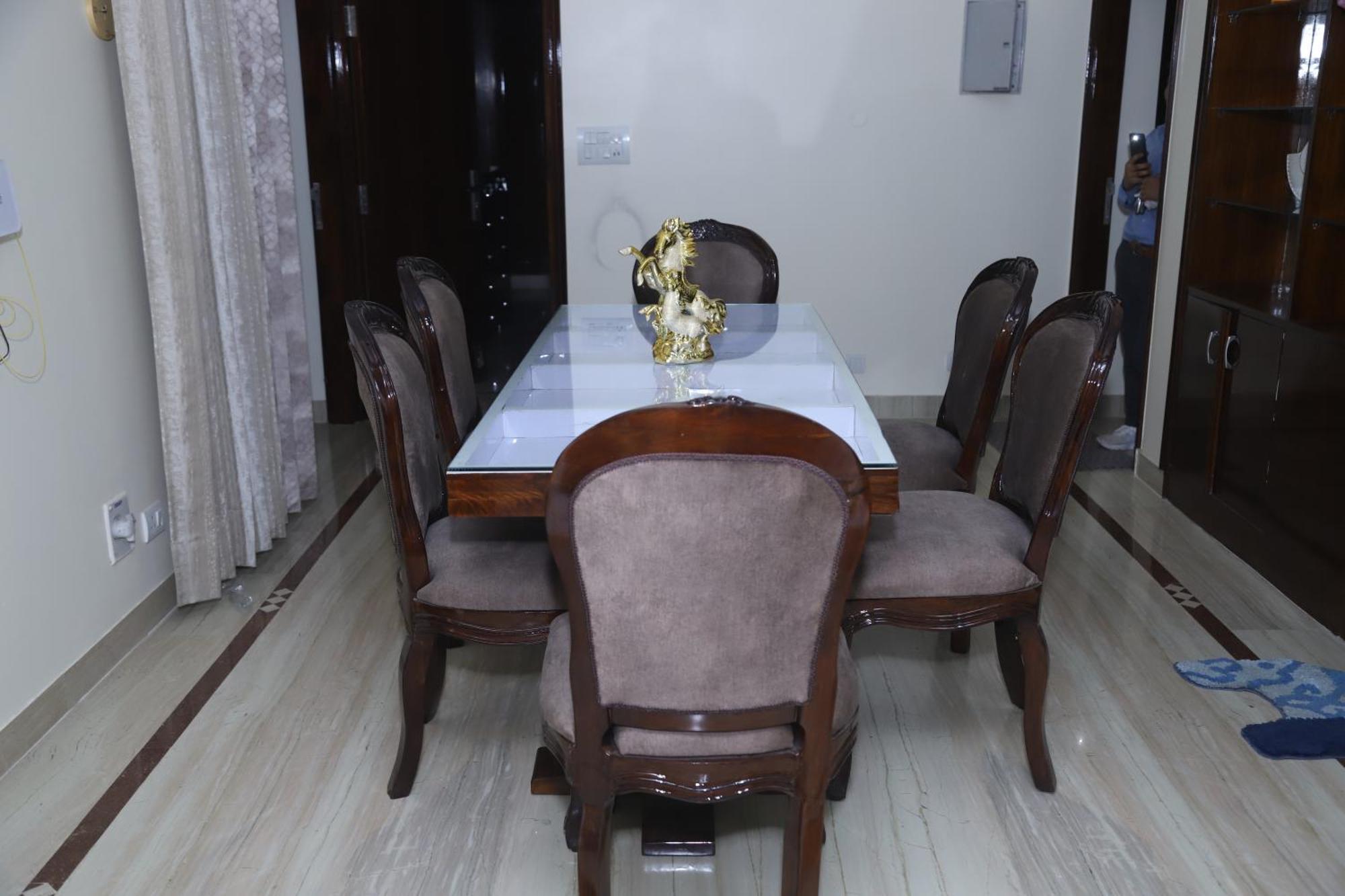 Divine India Service Apartment 3Bhk,B57 Sarita Vihar,Apollo New Delhi Extérieur photo