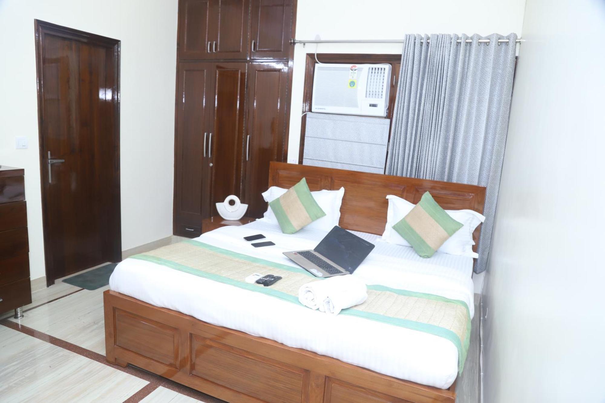 Divine India Service Apartment 3Bhk,B57 Sarita Vihar,Apollo New Delhi Extérieur photo